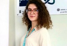 ابنة المعهد العالي للتصرف بصفاقس تُتوج بالمرتبة الأولى بجامعة فرنسية