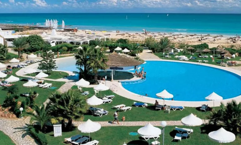 جربة تستعد لاستقبال 12 ألف سائح مع بداية السنة الإدارية الجديدة