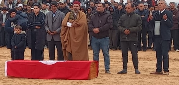 إسناد الصنف الأول من وسام الوفاء والتضحية للأمني الشهيد مروان قادري